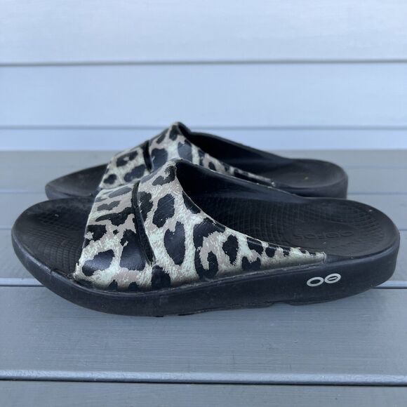 OOFOS Womens Size 5 OOFoam Ooahh Limited Cheetah Slide Sandals Slides Recovery - Picture 1 of 8